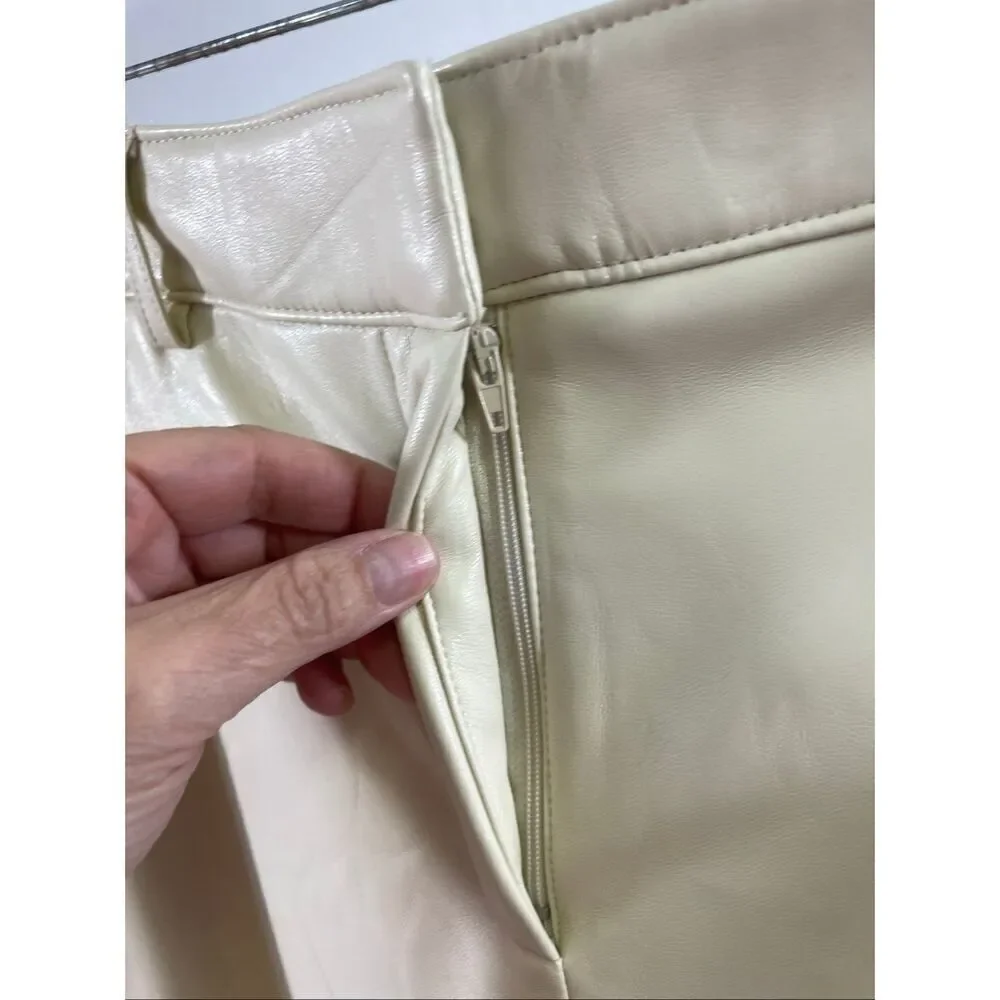 Maison D’Amélie NWT Ivory Faux Leather Pants Size 10